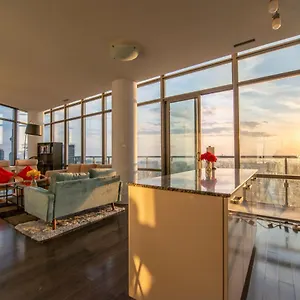 Apartment Unbelievable Penthouse View With 3 Bedrooms