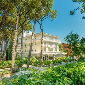 Milano 3*, Eraclea Mare Italia