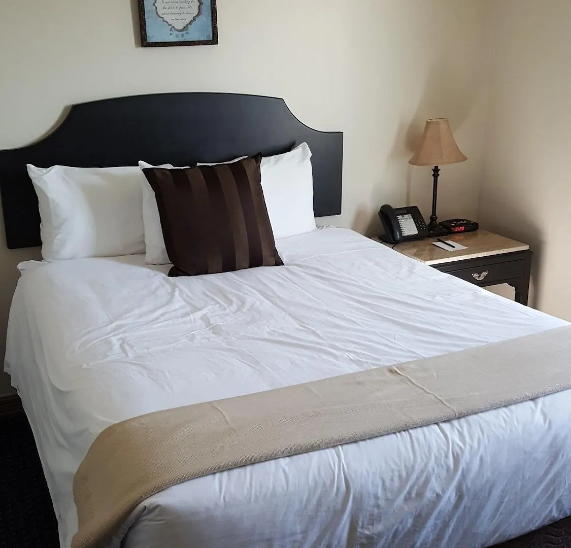 Montecassino Hotel & Suites Toronto