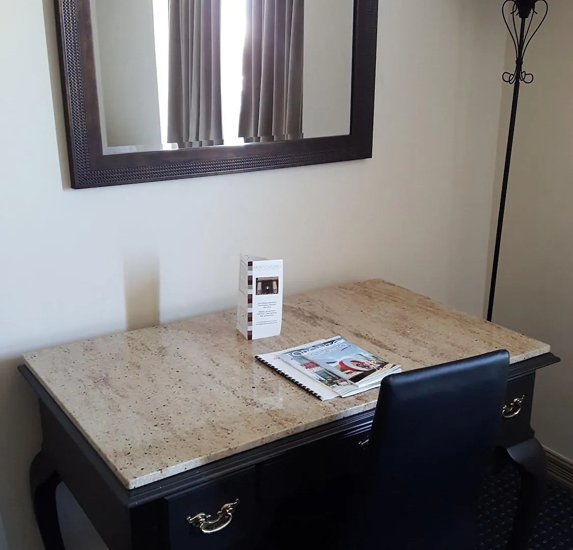 Montecassino Hotel & Suites Toronto 3*,  Kanada