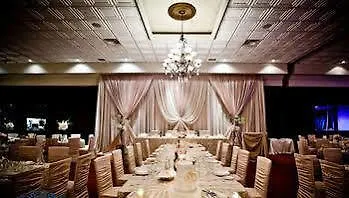 Montecassino Hotel & Suites Toronto 3*,  Kanada